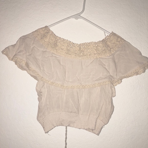 Crop top - Picture 3 of 4